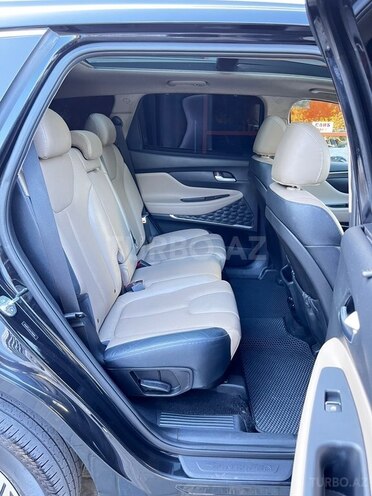 Hyundai Santa Fe-14