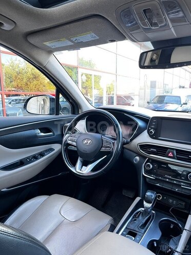 Hyundai Santa Fe-22