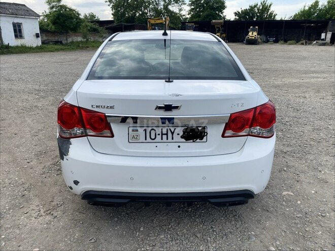 Chevrolet Cruze-6