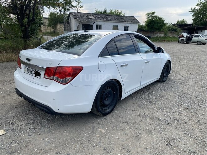 Chevrolet Cruze-7