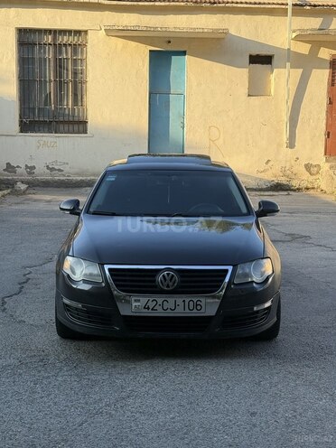 Volkswagen Passat-2