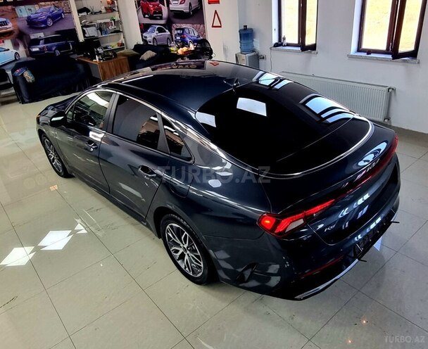 Kia K5-10