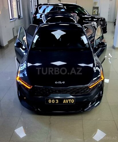 Kia K5-13