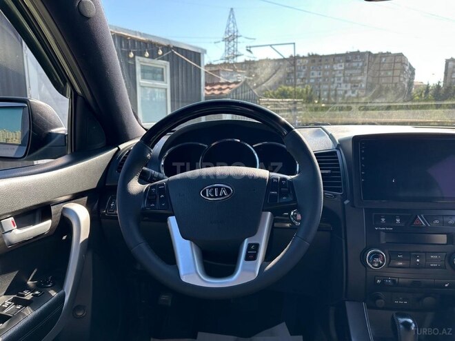 Kia Sorento-3