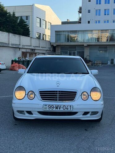 Mercedes E 240-9