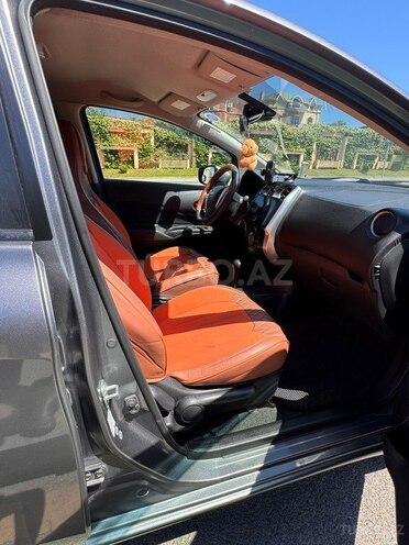 Nissan Note-13