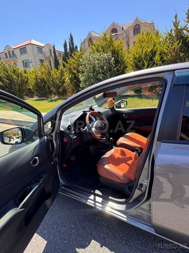 Nissan Note-15