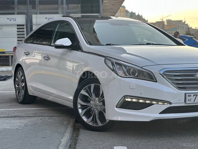 Hyundai Sonata-2