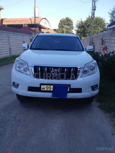 Toyota Land Cruiser Prado-1