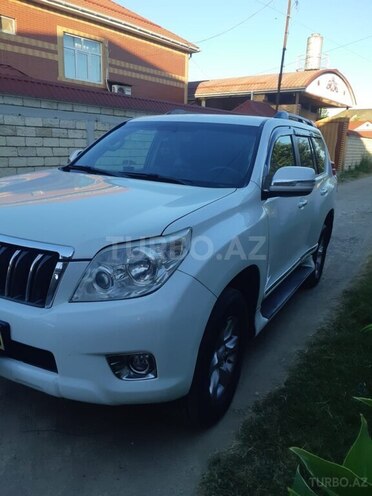 Toyota Land Cruiser Prado-3