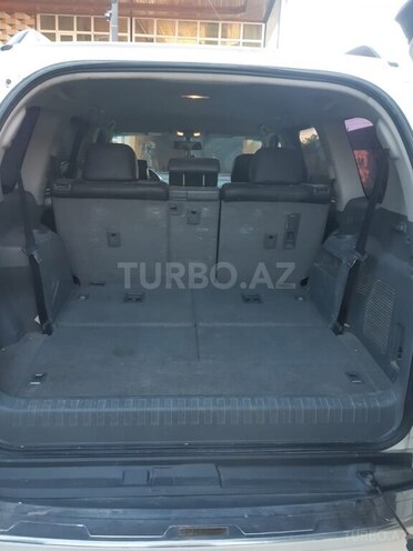 Toyota Land Cruiser Prado-8