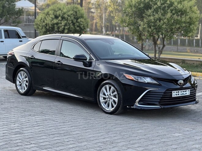 Toyota Camry-5