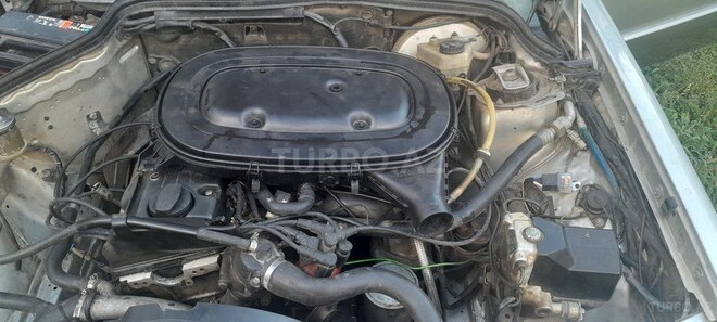 Mercedes 190-11