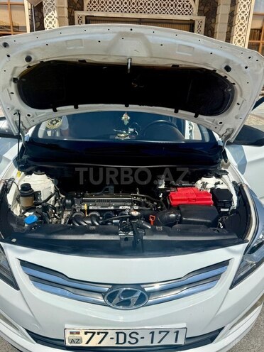 Hyundai Accent-8