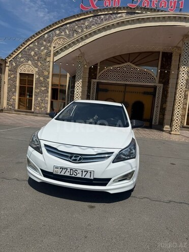 Hyundai Accent-3
