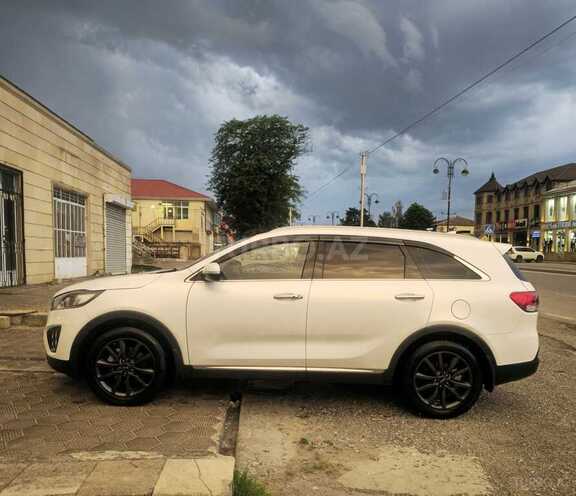 Kia Sorento-6