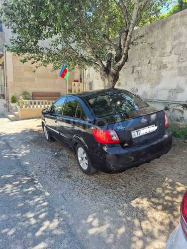 Kia Rio-3
