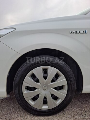Toyota Corolla Fielder-10