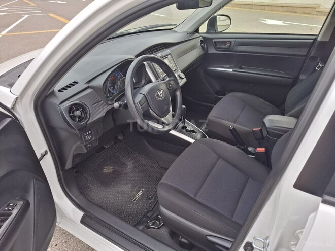 Toyota Corolla Fielder-17