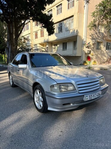 Mercedes C 180-2