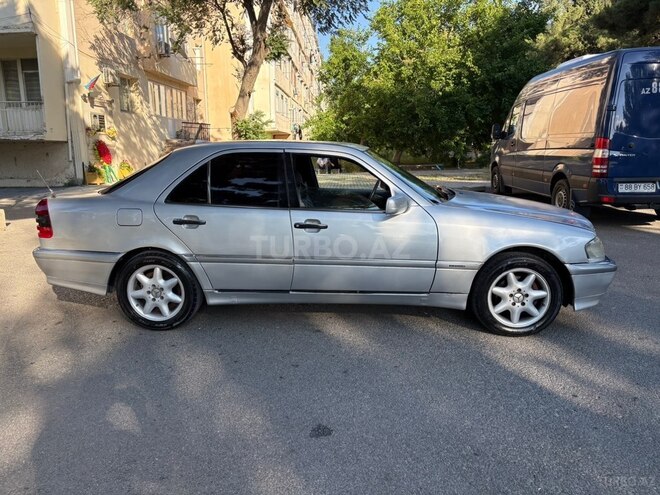 Mercedes C 180-3