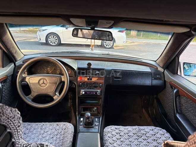 Mercedes C 180-10