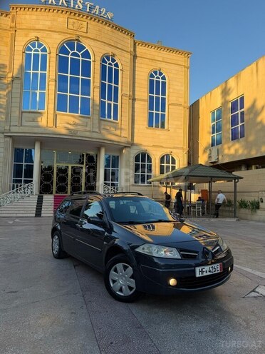 Renault Megane-2