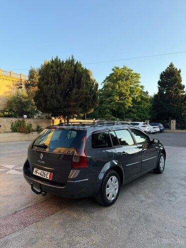 Renault Megane-8