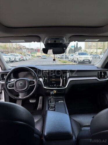 Volvo S60-12