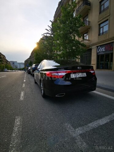 Hyundai Grandeur-3