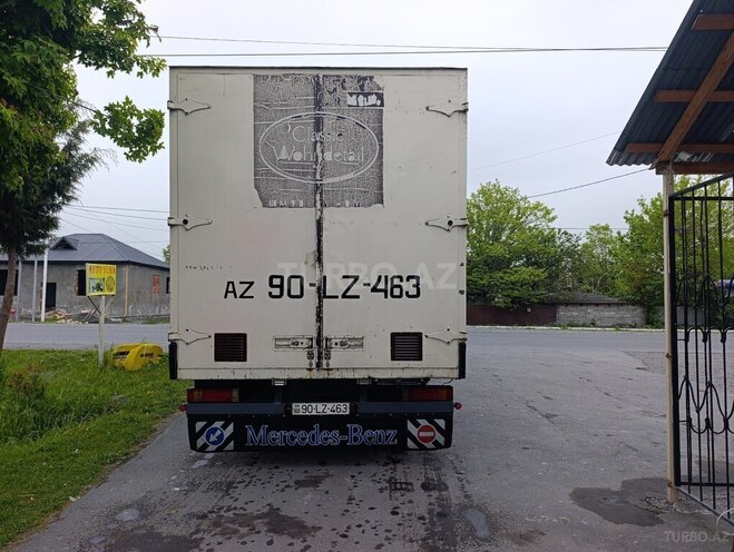 Mercedes Atego 817-3