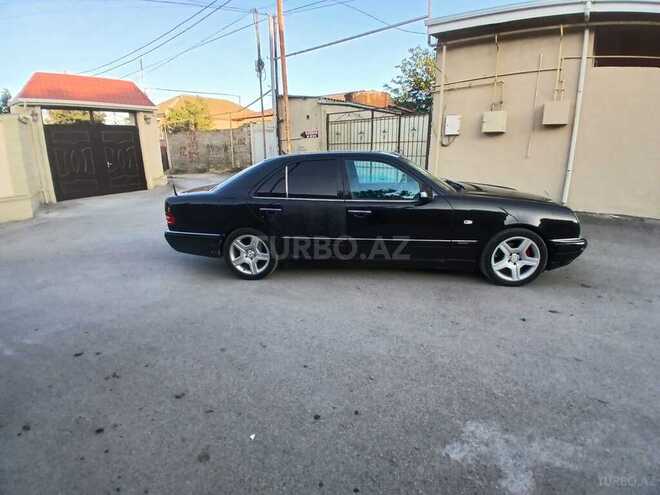 Mercedes E 280-3