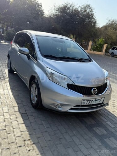 Nissan Note-3