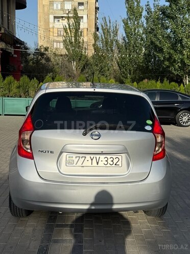 Nissan Note-7
