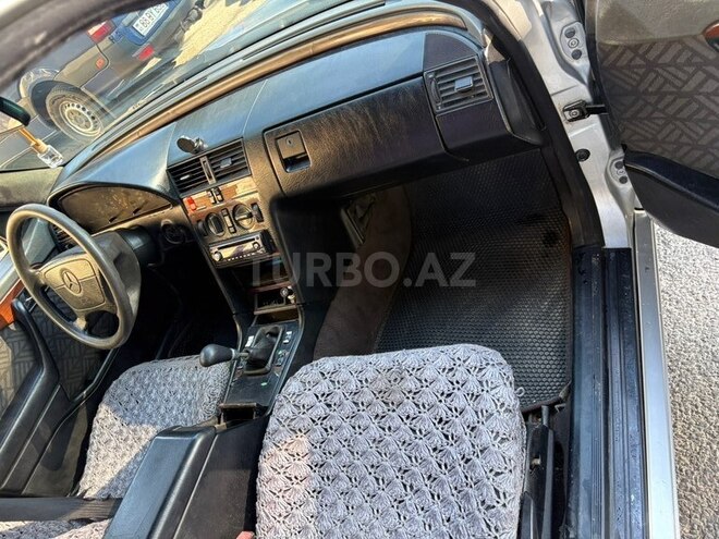 Mercedes C 180-12