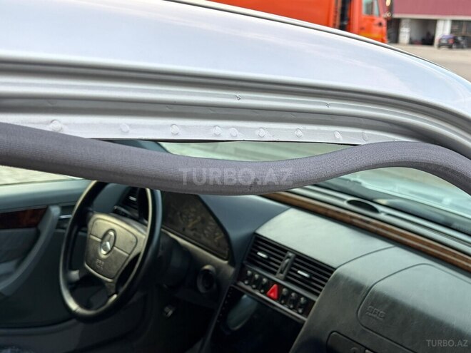 Mercedes C 280-13