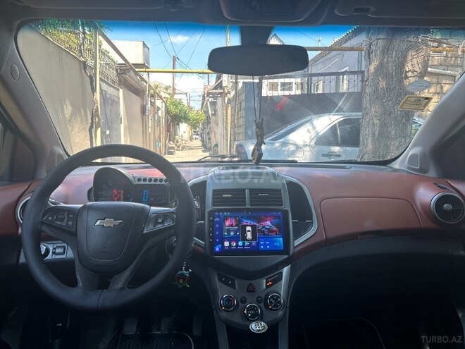 Chevrolet Aveo-3