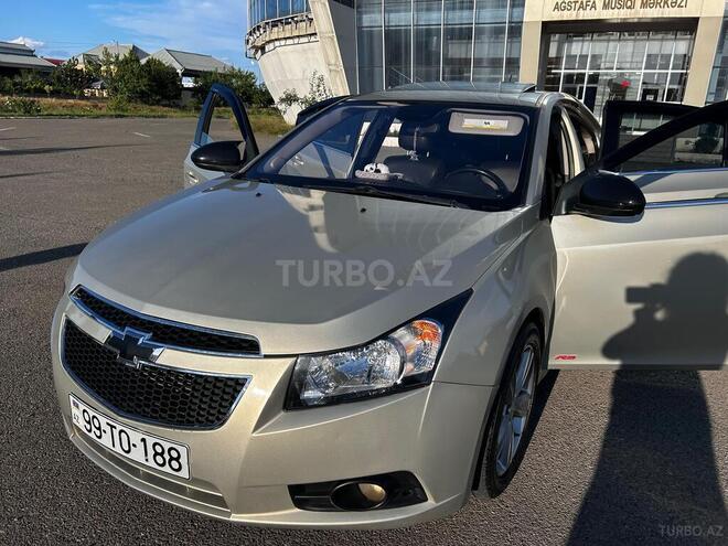 Chevrolet Cruze-1
