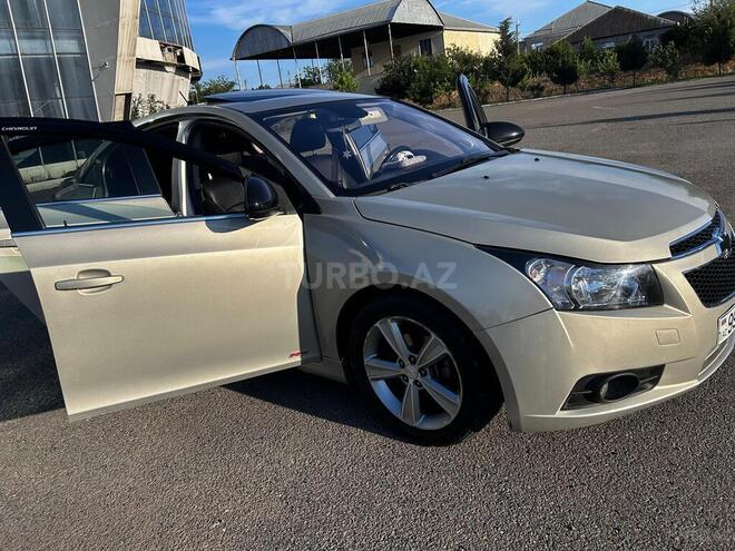 Chevrolet Cruze-4