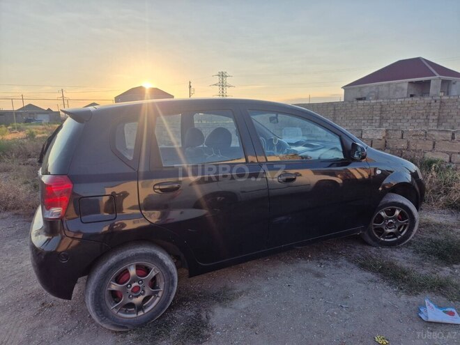 Chevrolet Kalos-4