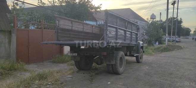 GAZ 53-3