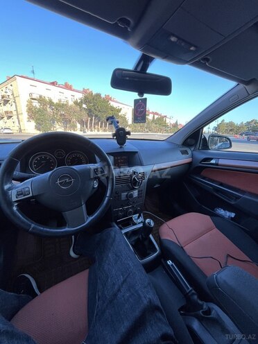 Opel Astra-7