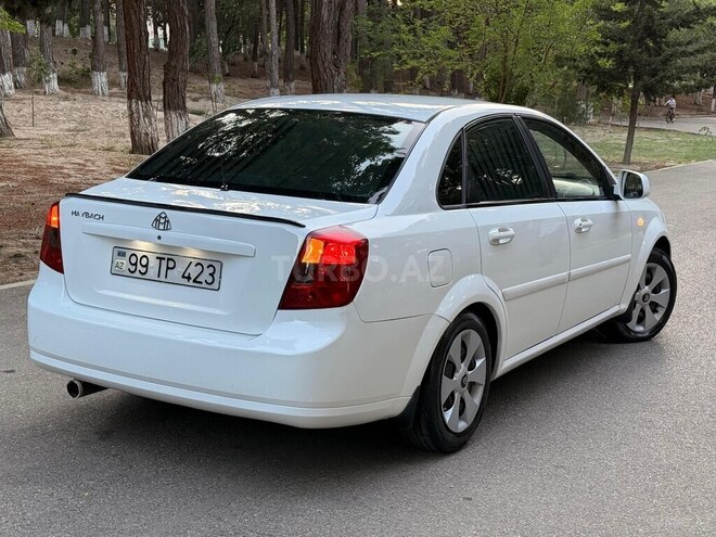 Daewoo Gentra-11
