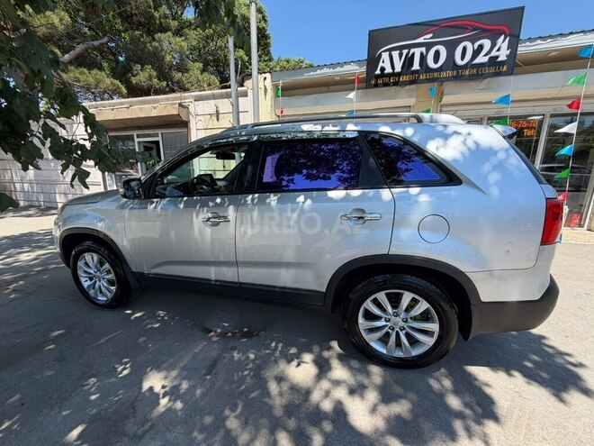 Kia Sorento-4