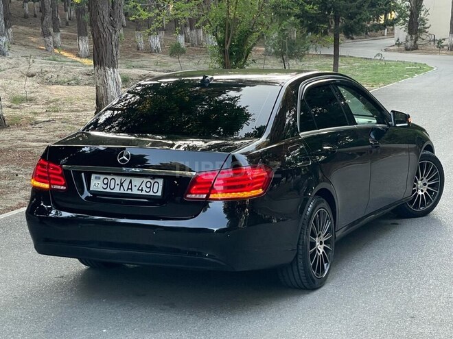 Mercedes E 220-6