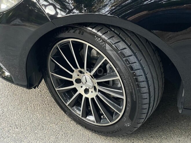 Mercedes E 220-9