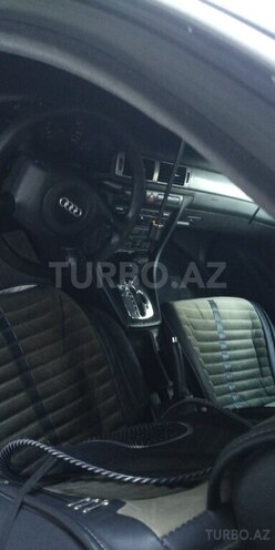 Audi A6-2
