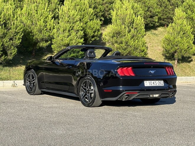 Ford Mustang-10