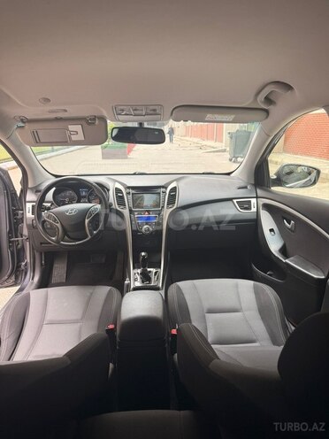 Hyundai i30-7