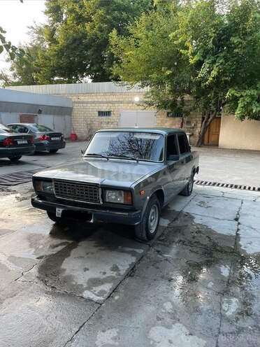 LADA (VAZ) 2107-2